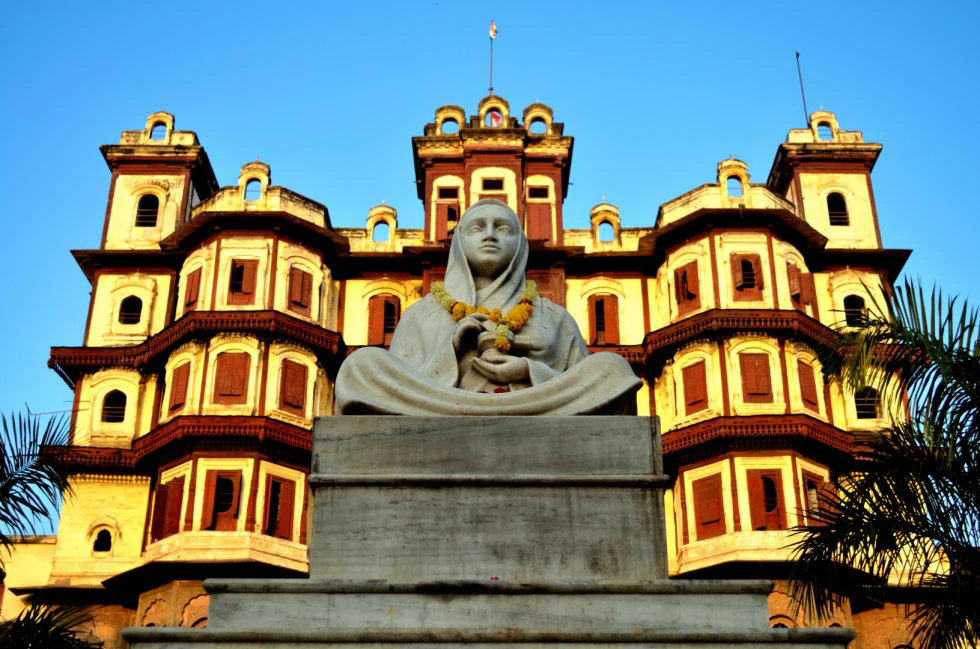 Rajwada, Indore — architecture photograph by Raghav Palriwala (Palrigraphy)